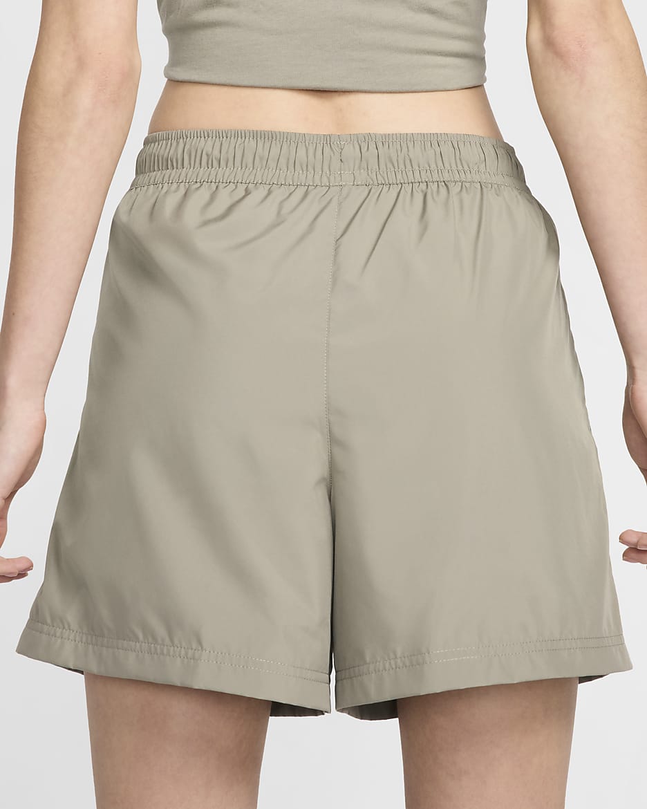 Short taille mi-haute Nike Sportswear Classic Wovens pour femme - Light Army/Blanc