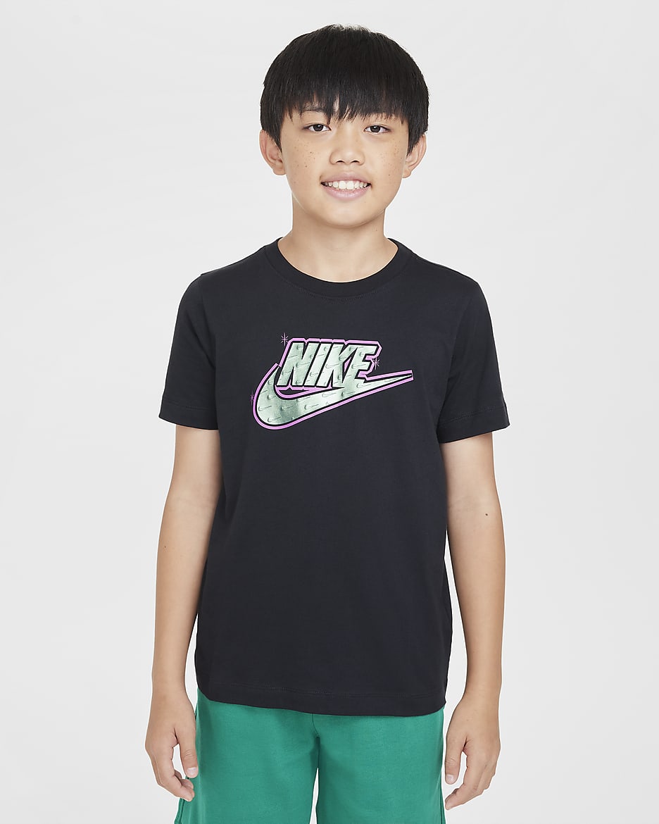 Nike Sportswear Older Kids' T-Shirt - Black