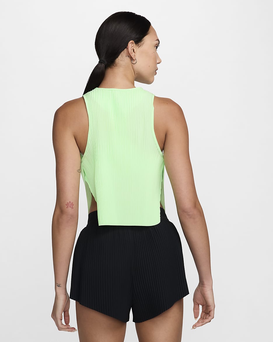 Kort Nike AeroSwift Dri-FIT ADV-løbetanktop til kvinder - Vapor Green/sort