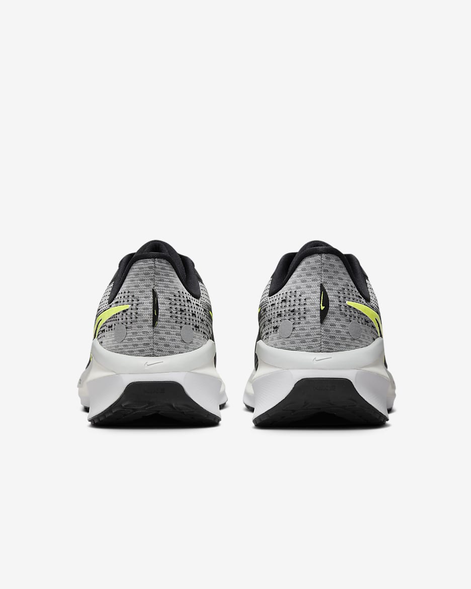 Nike Vomero 17 Men's Road Running Shoes - Black/Light Smoke Grey/White/Volt