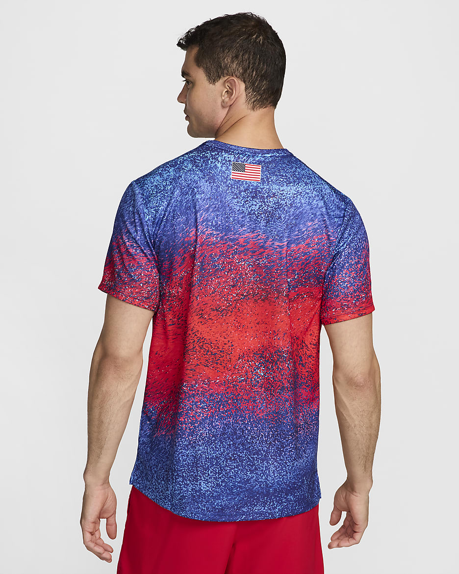 Maglia da running a manica corta Nike Dri-FIT USA Miler – Uomo - Bright Crimson/Old Royal/Bianco