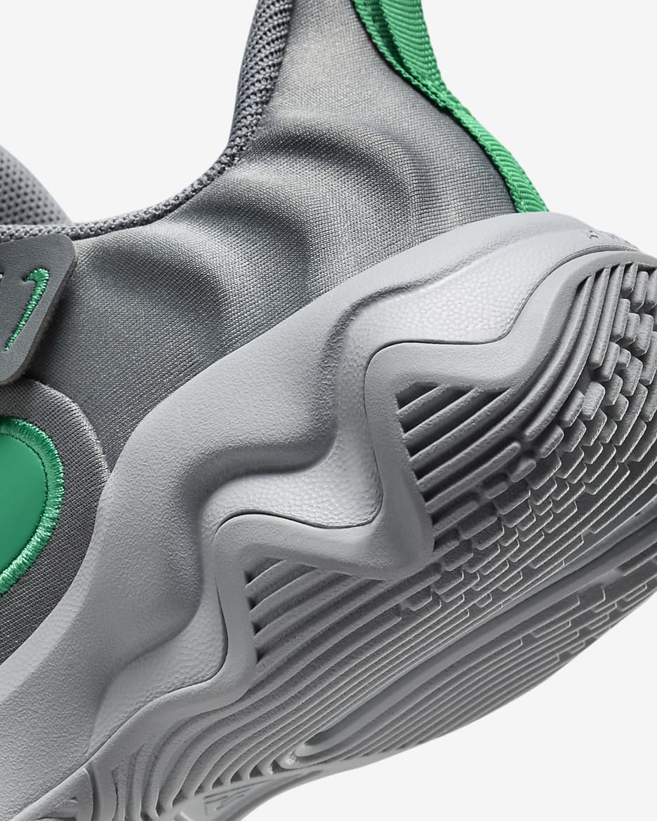 Giannis Immortality 4 Little Kids' Shoes - Smoke Grey/Wolf Grey/Dark Smoke Grey/Stadium Green