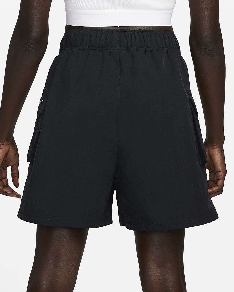 Nike Sportswear Essential Geweven damesshorts met hoge taille - Zwart/Wit