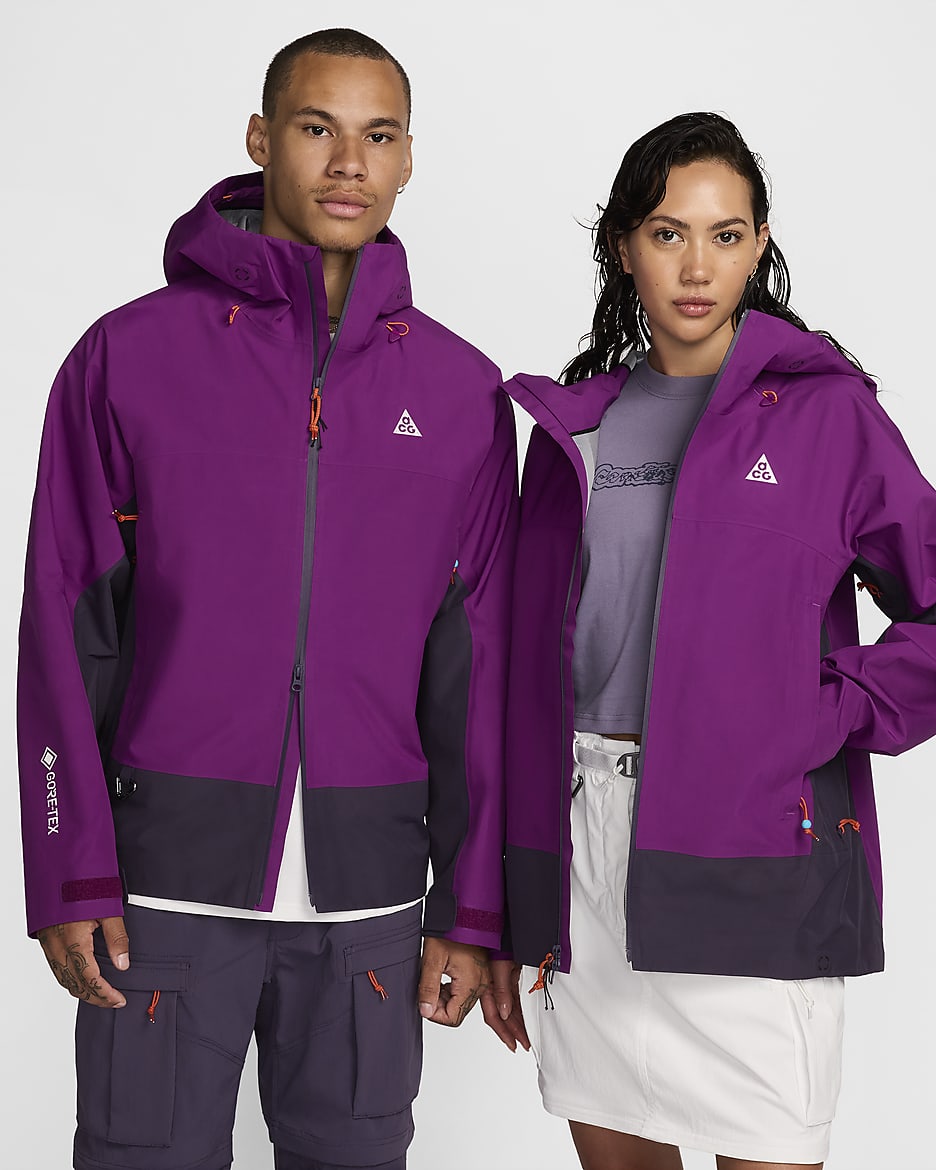 Nike ACG "Misery Ridge" Storm-FIT ADV GORE-TEX Jacket - Bold Berry/Dark Raisin/Summit White