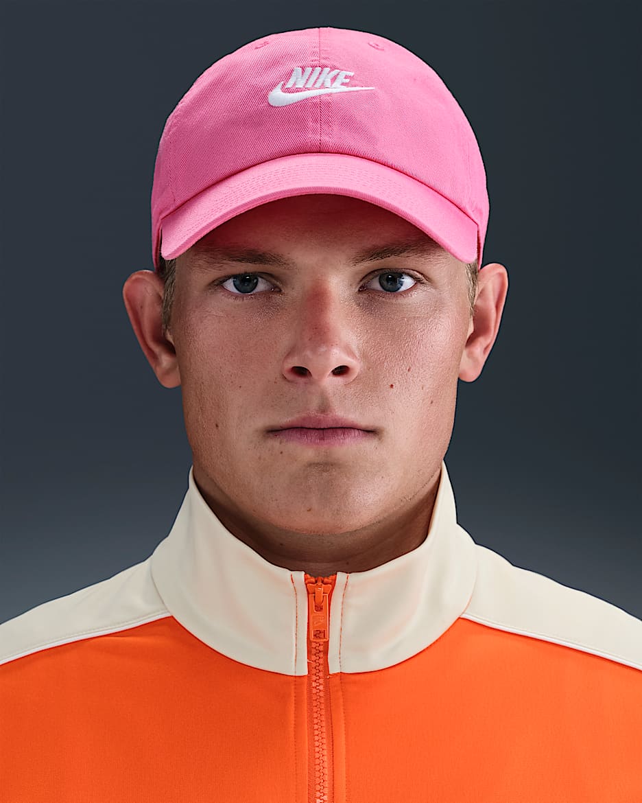 Nike Club Unstructured Futura Wash Cap - Pinksicle/White