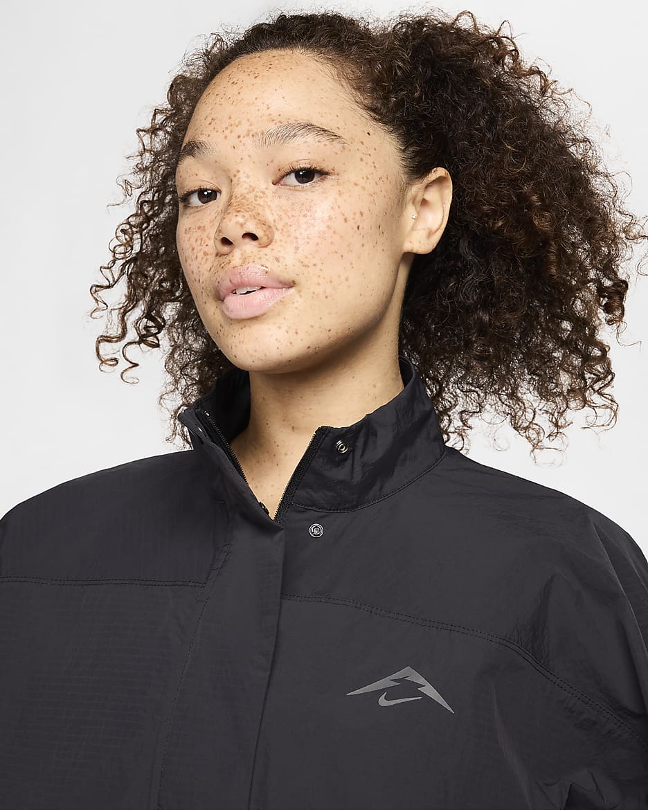 Nike Trail Repel-Laufjacke mit UV-Schutz für Damen - Schwarz/Dark Smoke Grey