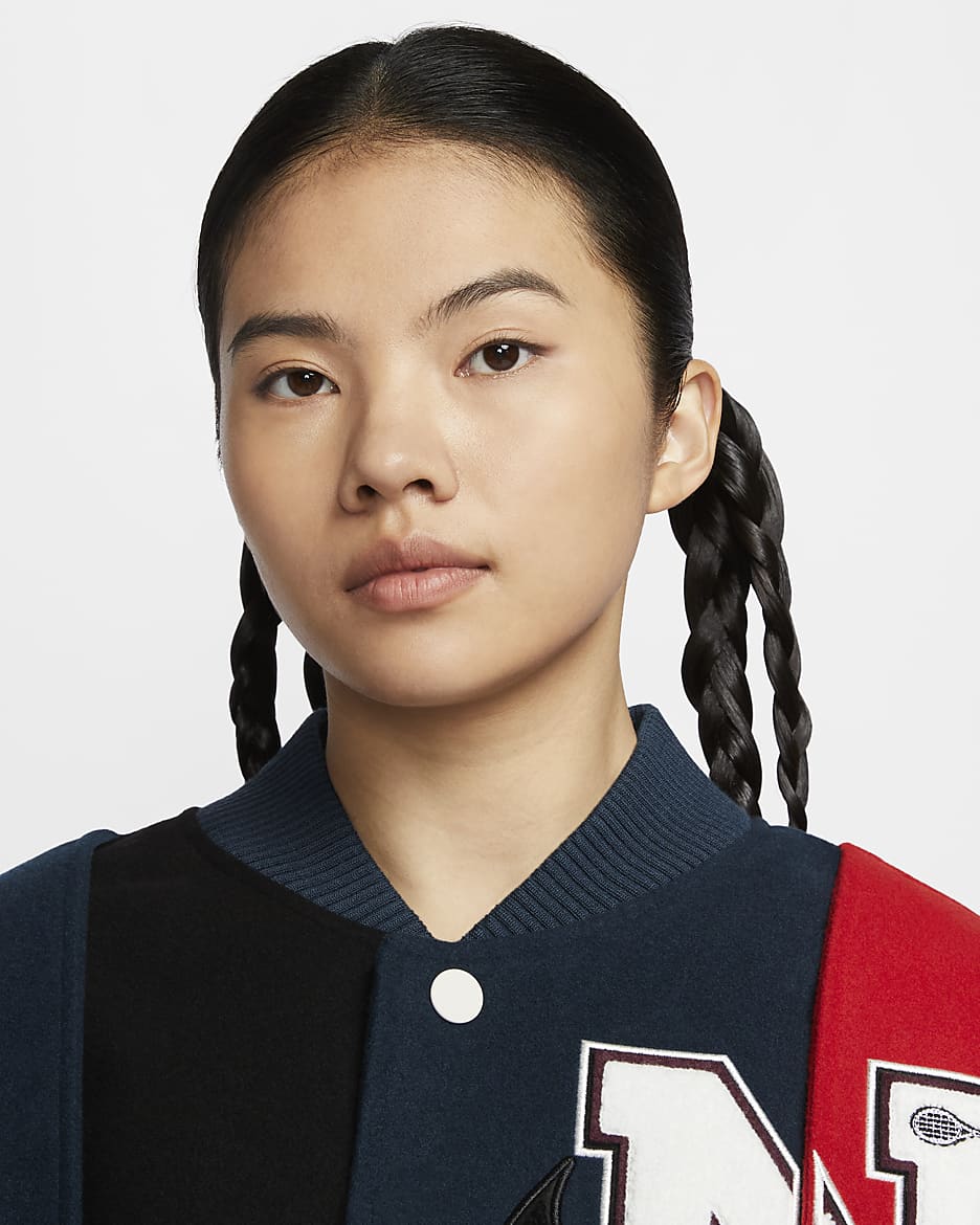 Nike Women by YOON 女款寬版學院風外套 - 黑色/Armory Navy/Phantom/白色