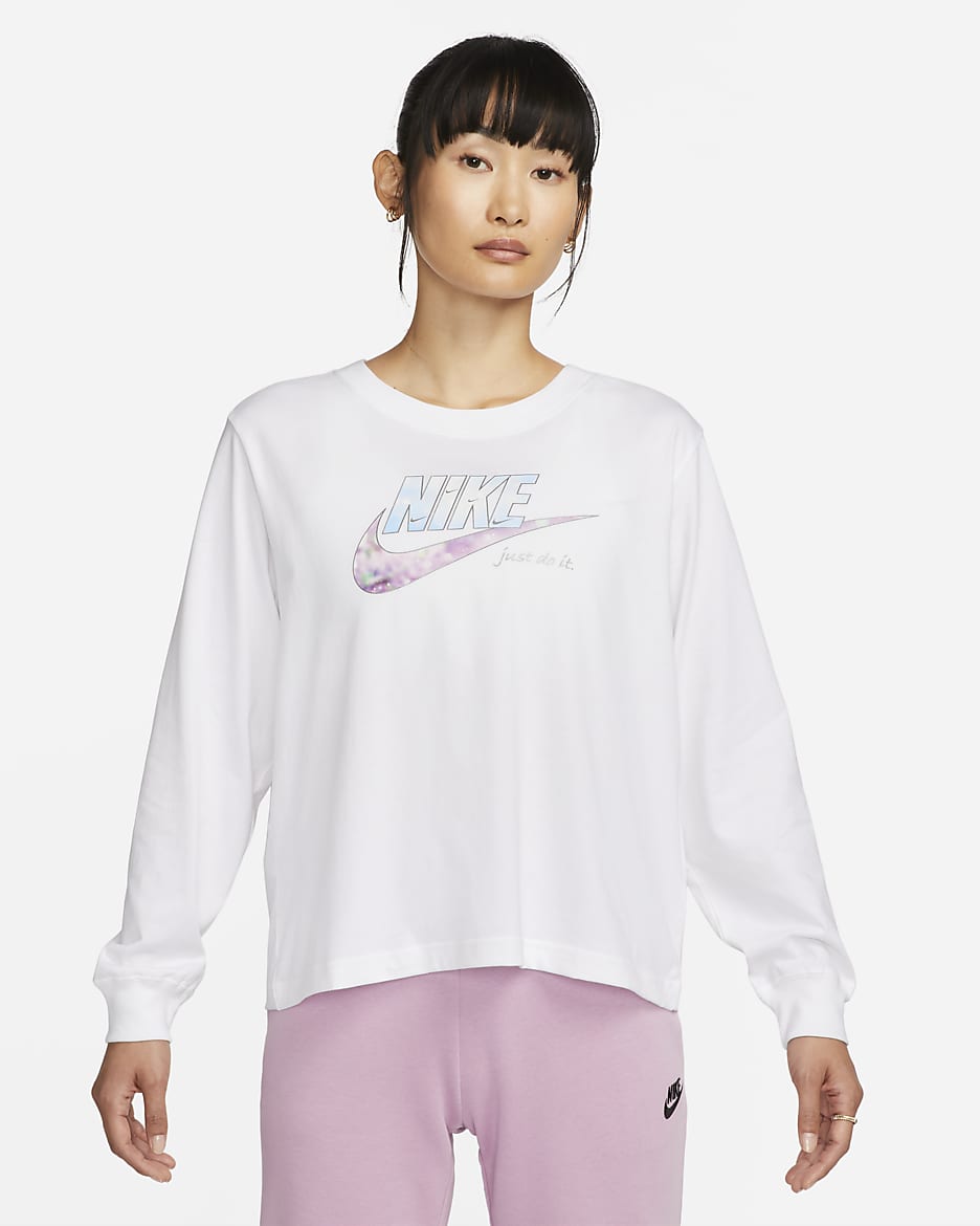 Nike Sportswear Women's Long-Sleeve T-Shirt - White