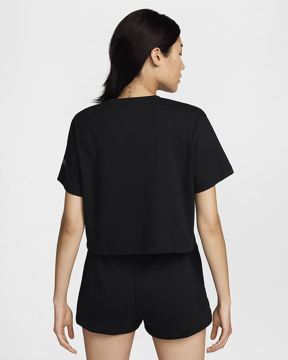 Nike Sportswear Women's Loose Short-Sleeve Cropped T-Shirt - Black