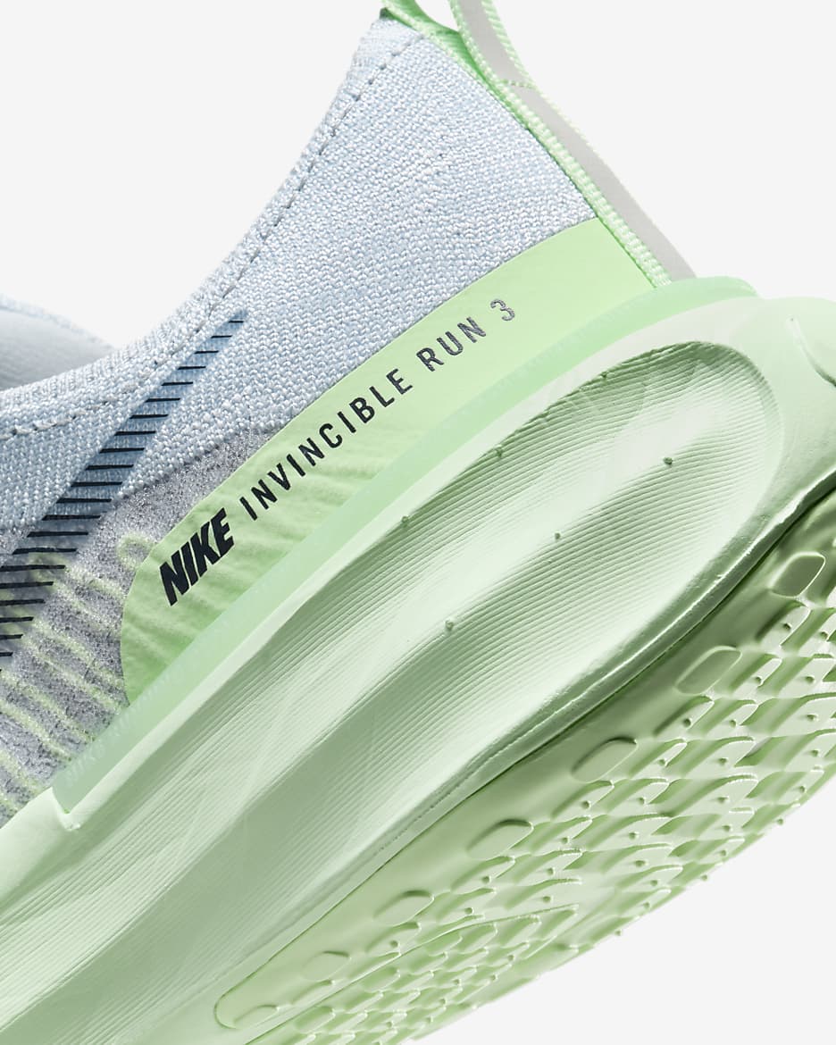 Tenis de correr en pavimento para mujer Nike Invincible 3 - Platino puro/Gris azulado/Verde vapor/Obsidiana oscuro