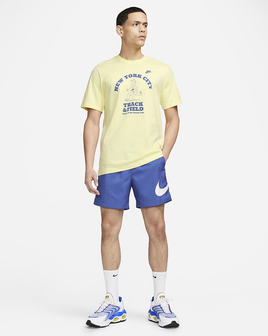 Nike Sportswear Men's T-Shirt - Lemon Chiffon