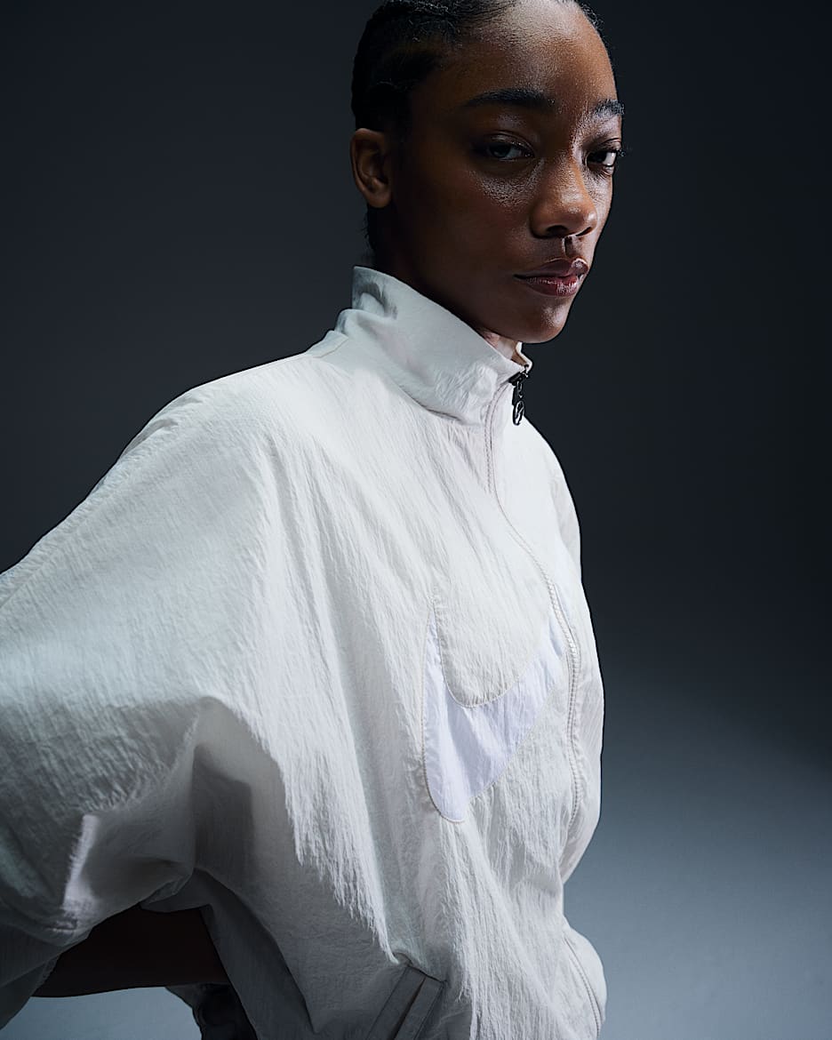 Nike Sportswear Essential Women's Woven Jacket - Light Orewood Brown/White
