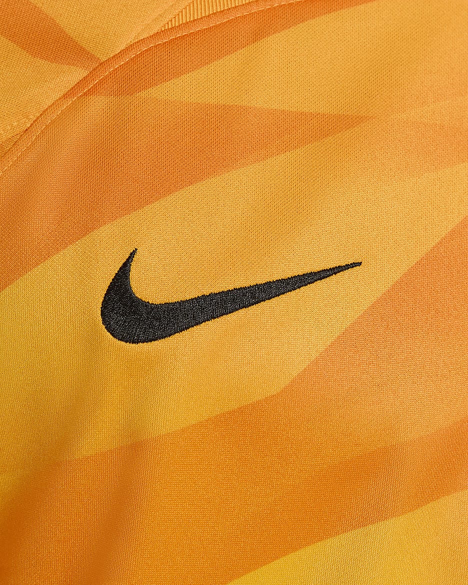 Jersey de fútbol de manga corta Nike Dri-FIT Liverpool FC de portero 2023/24 Stadium para hombre - Taxi/Naranja vivo/Negro