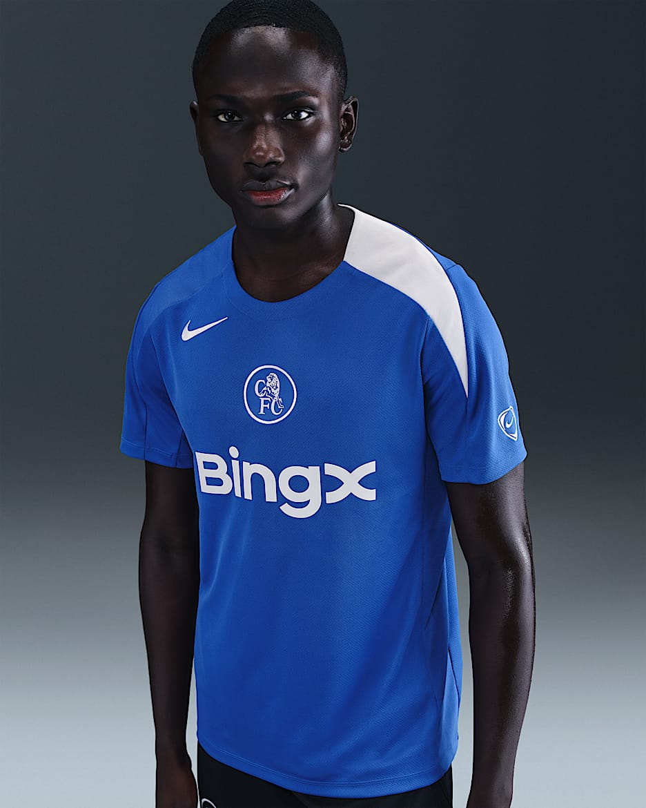 Chelsea F.C. Strike Third Men's Nike Dri-FIT Total 90 Football Short-Sleeve Top - Game Royal/Game Royal/Field Silver/Field Silver