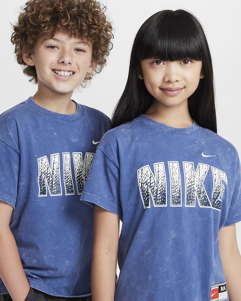 Nike Sportswear Older Kids' T-Shirt - Mystic Navy