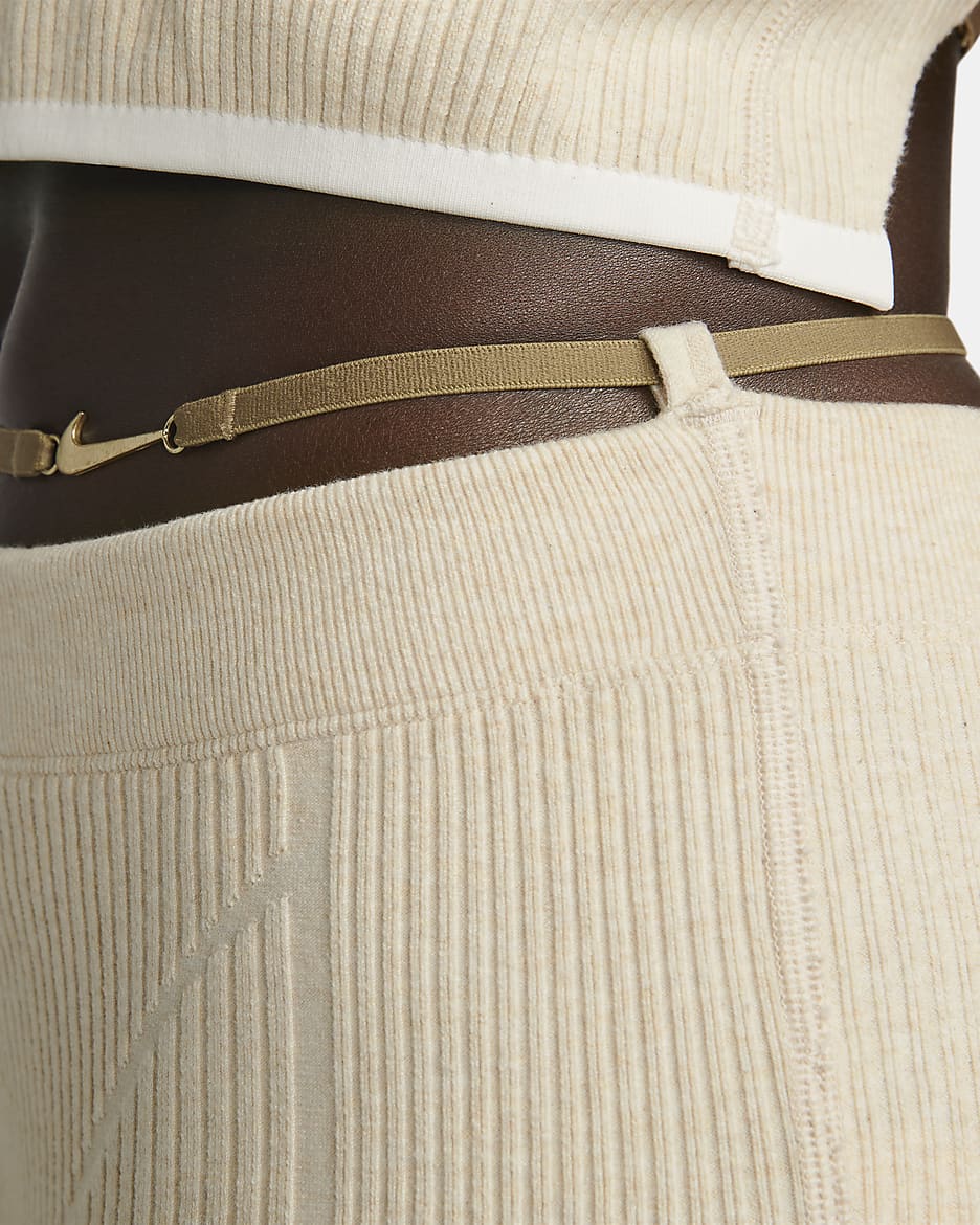 Nike x Jacquemus Damesshorts - Pearl White