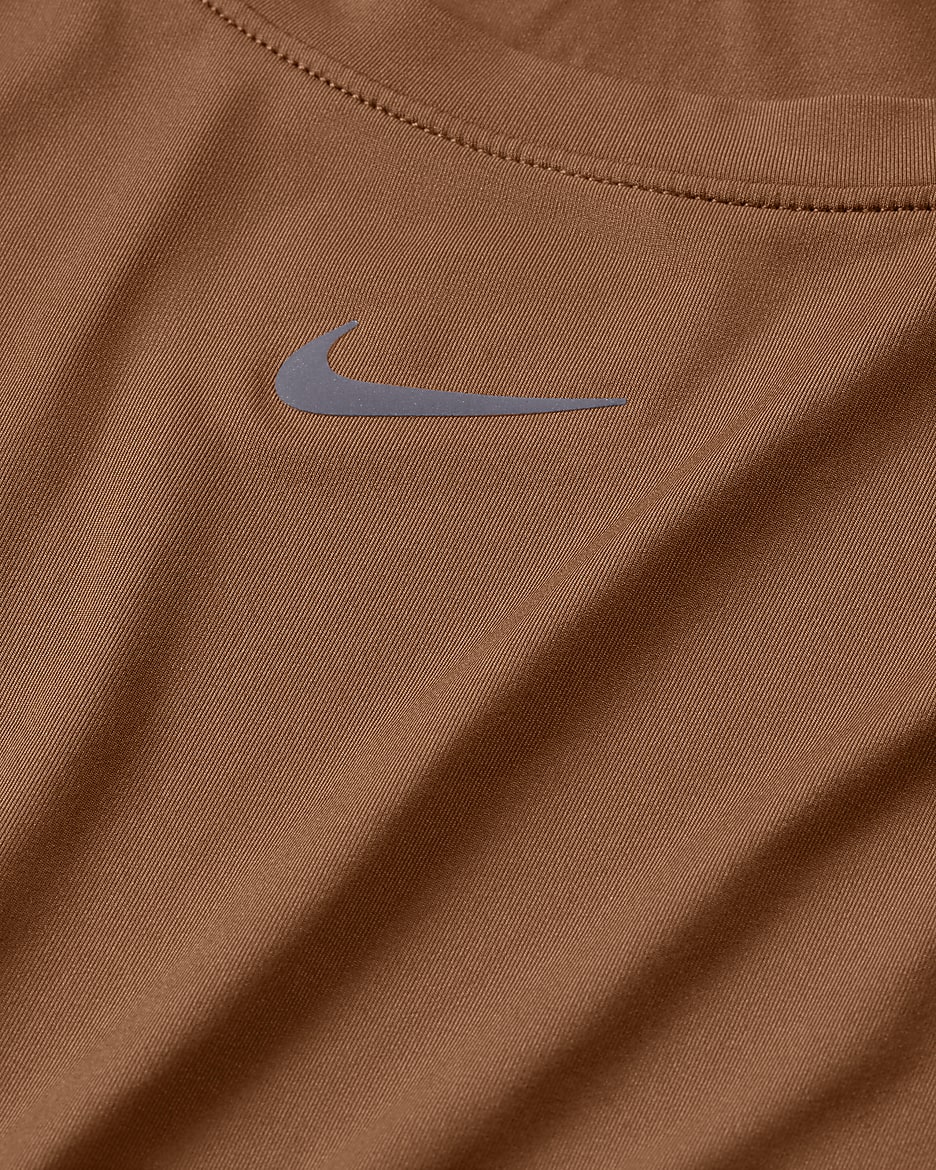 Nike One Classic Women's Dri-FIT Short-Sleeve Top - Light British Tan/Black