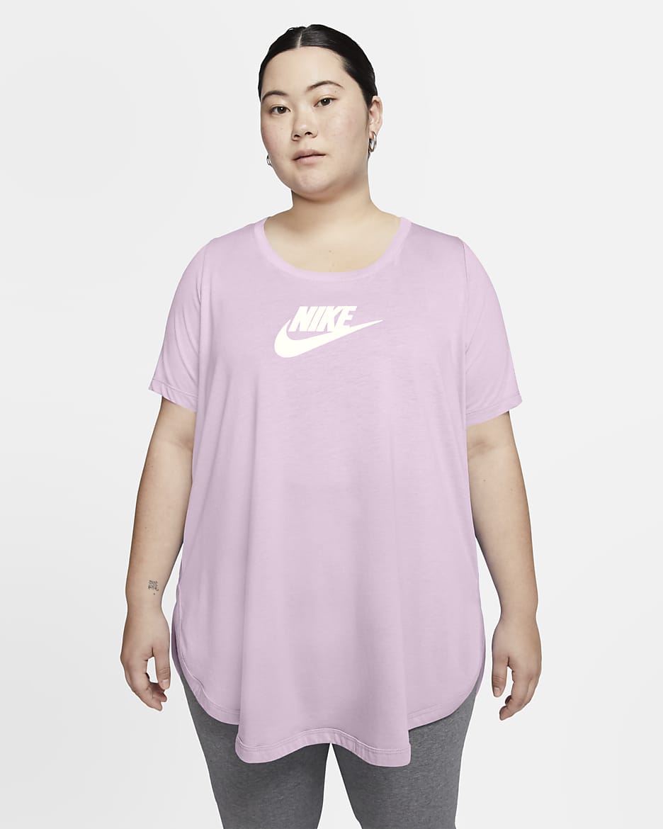 Playera larga para mujer (talla grande) Nike Sportswear Essential - Rosa regio/Blanco