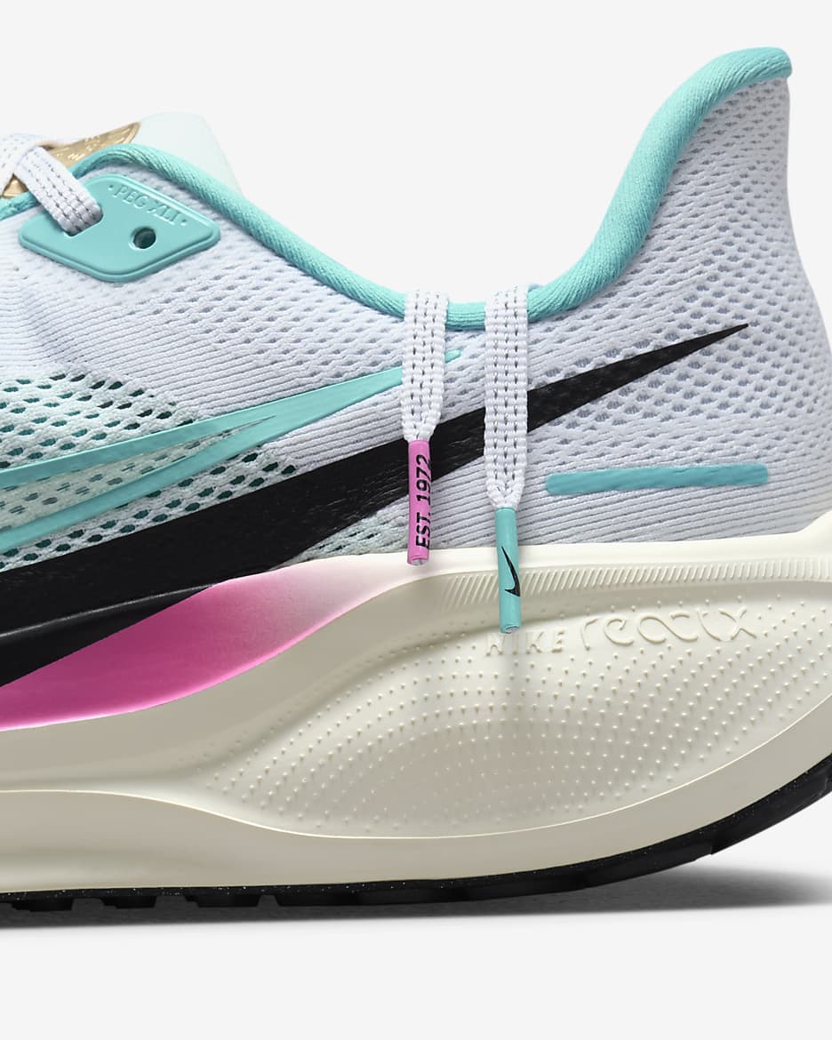 Scarpa da running su strada Nike Pegasus 41 – Uomo - Bianco/Coconut Milk/Team Gold/Playful Pink