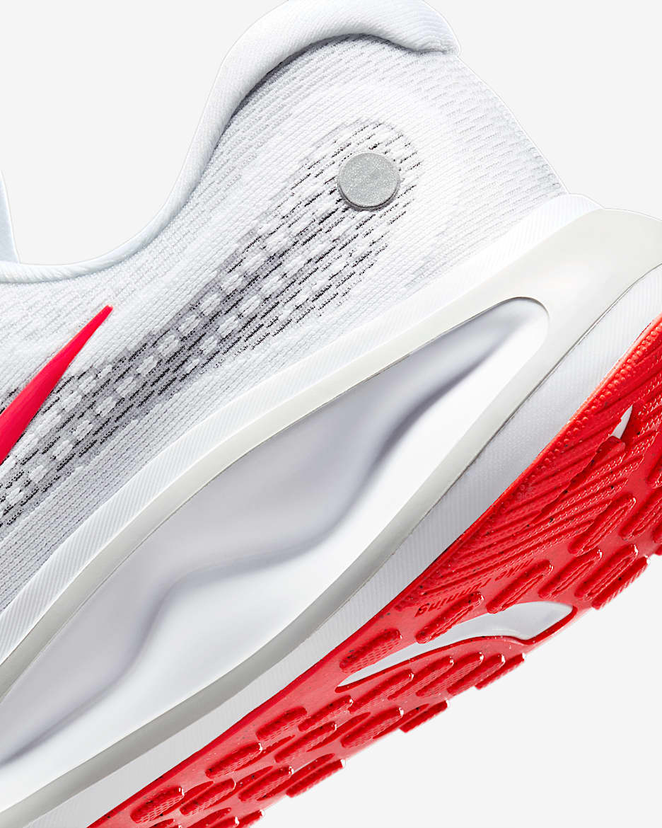 Chaussures de running sur route Nike Journey Run pour homme - Blanc/Wolf Grey/Pure Platinum/Bright Crimson