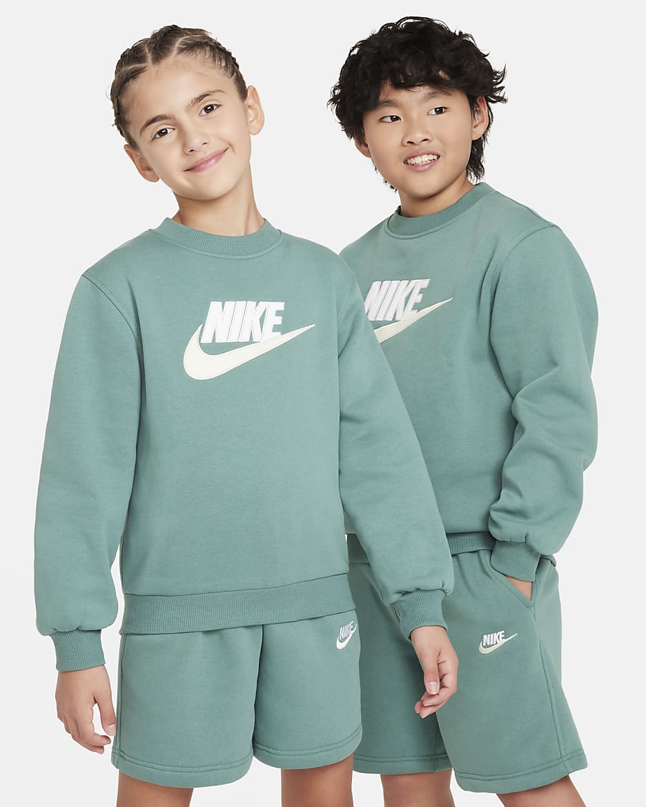 Dres ze spodenkami dla dużych dzieci Nike Sportswear Club Fleece - Bicoastal/Bicoastal/Sea Glass/Biel