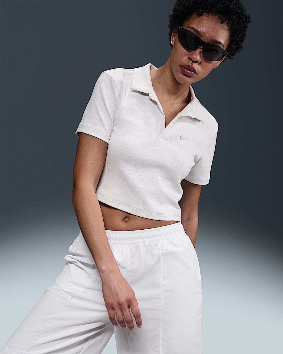 Polo de manga corta para mujer Nike Sportswear Essential - Abedul jaspeado/Marrón verdoso claro
