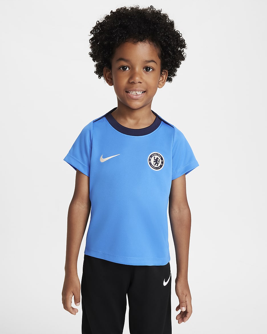 Kortärmad fotbollströja Chelsea FC Academy Pro Nike Dri-FIT för barn - Light Photo Blue/Obsidian/Guava Ice