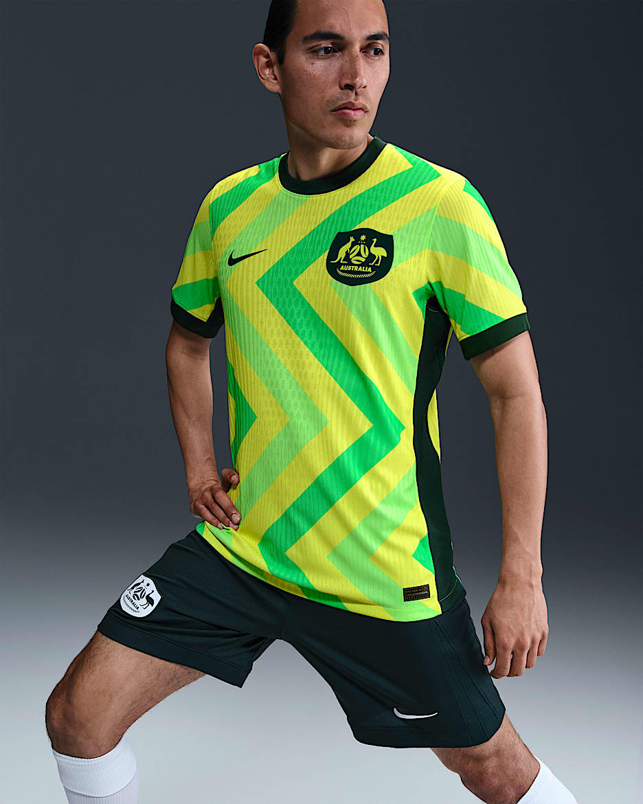 Australië 2025/26 Match Thuis Nike Dri-FIT ADV authentiek voetbalshirt voor heren - Light Voltage Yellow Ii/Pro Green/Pro Green/Pro Green