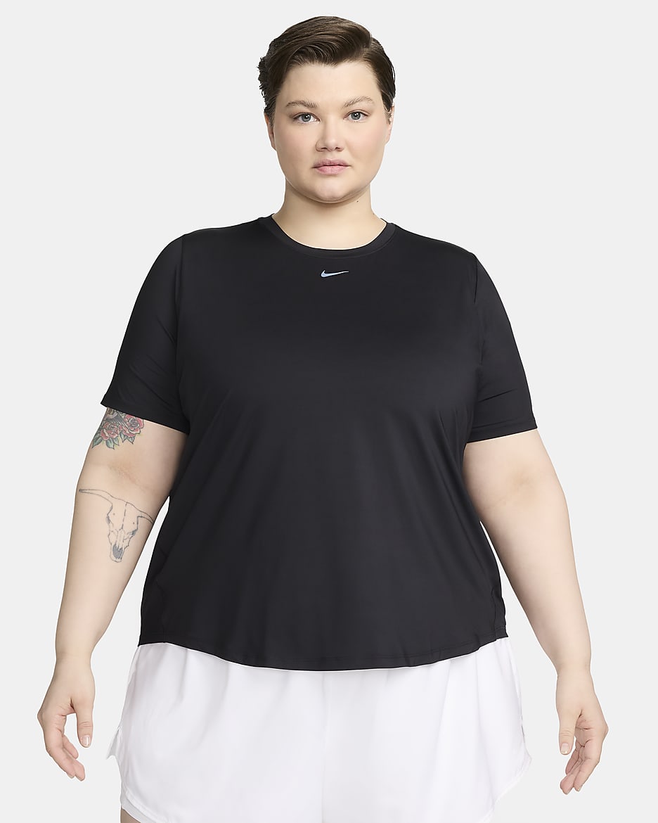 Haut à manches courtes Nike One Classic Dri-FIT pour femme (grande taille) - Noir/Noir