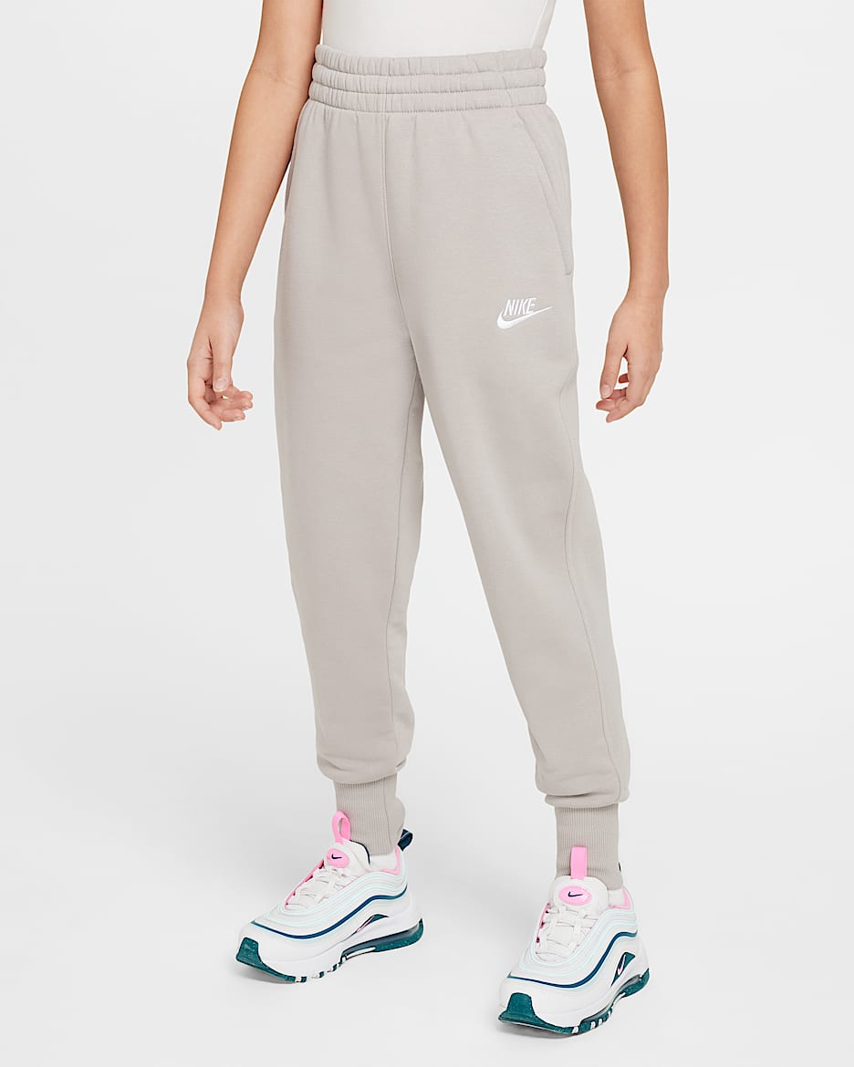 Nike Sportswear Club Fleece passgenaue Hose mit hohem Taillenbund für ältere Kinder (Mädchen) - College Grey/College Grey/Weiß
