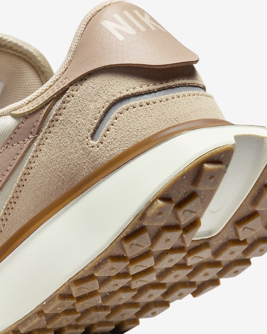 Nike Phoenix Waffle damesschoenen - Sanddrift/Sesame/Metallic Silver/Hemp