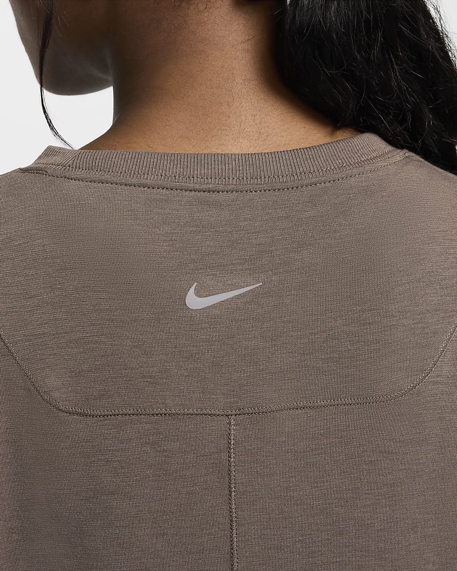 Nike One Relaxed Women's Dri-FIT Short-Sleeve Top - Ironstone/Black