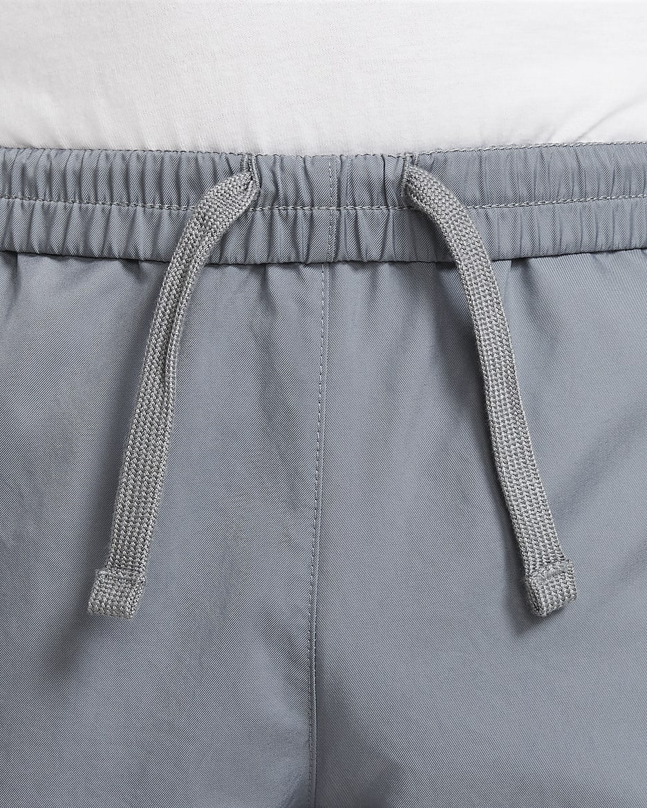 Nike Sportswear Older Kids' Woven Shorts - Smoke Grey