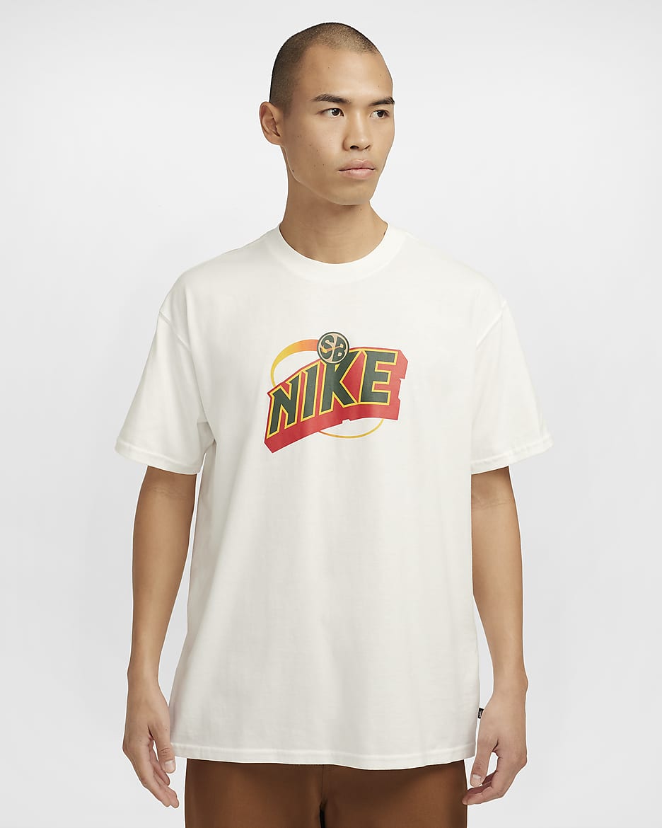 Nike Sportswear Men's Max90 T-Shirt - Sail/Fir