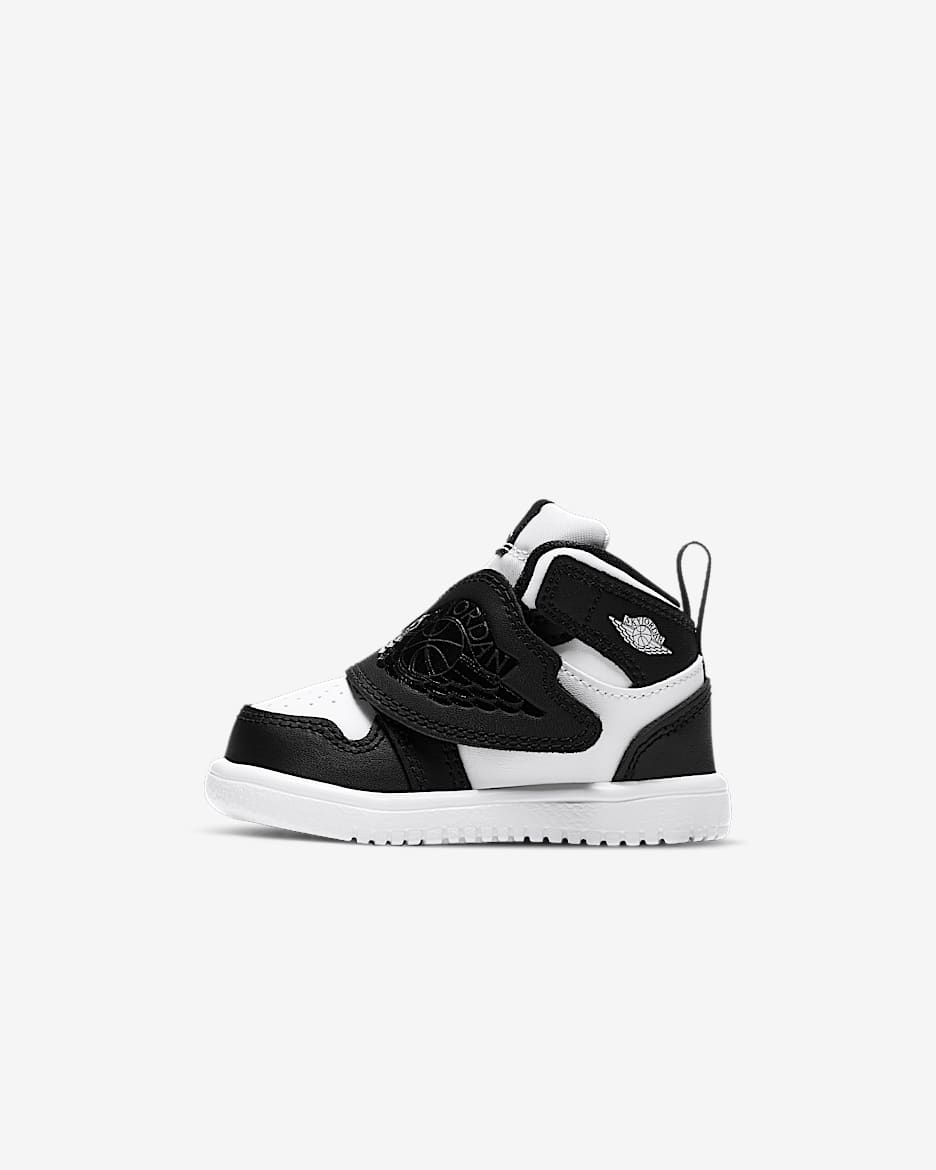 Sky Jordan 1 Baby and Toddler Shoe - Black/White/Black