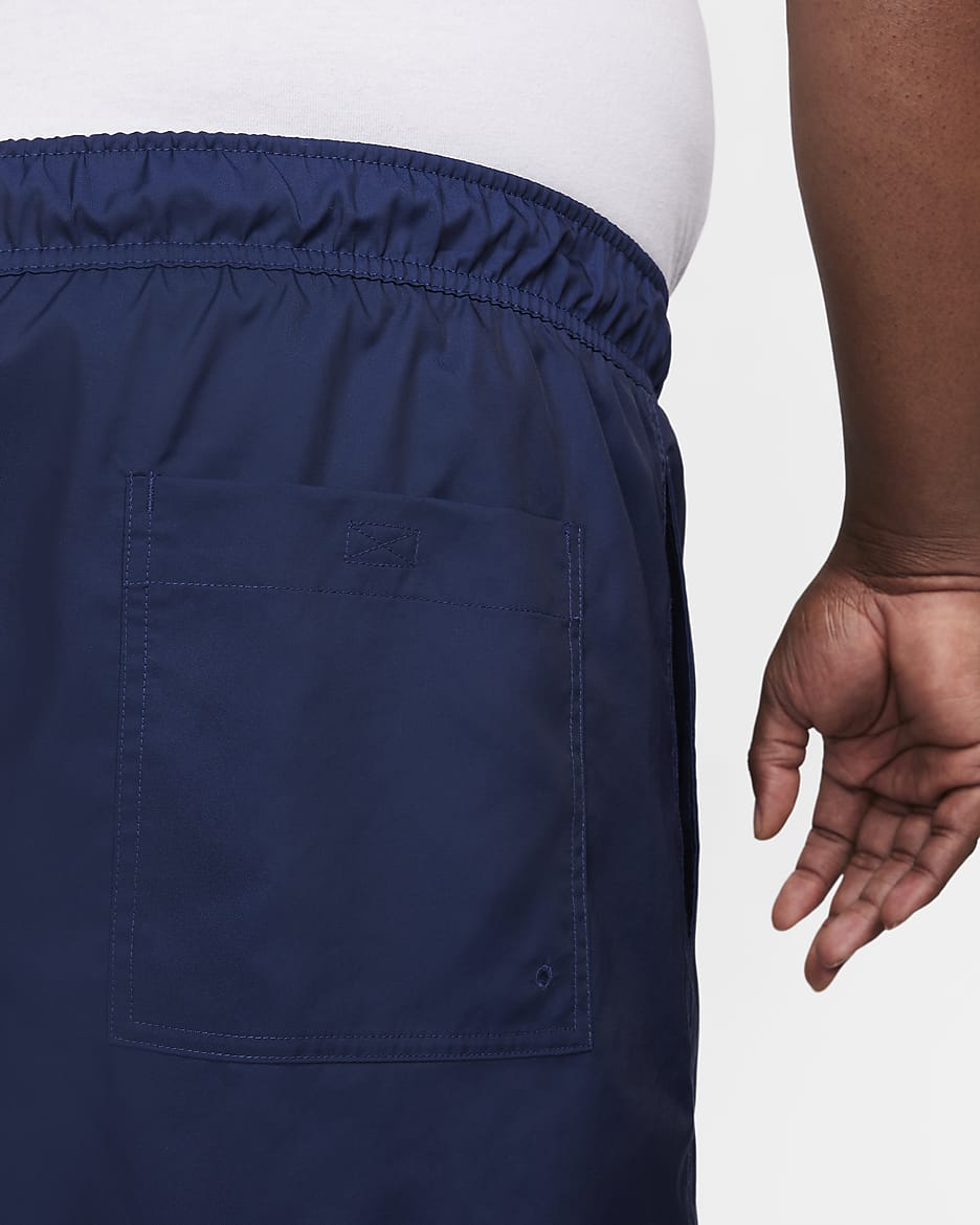 Nike Club Men's Woven Flow Shorts - Midnight Navy/White