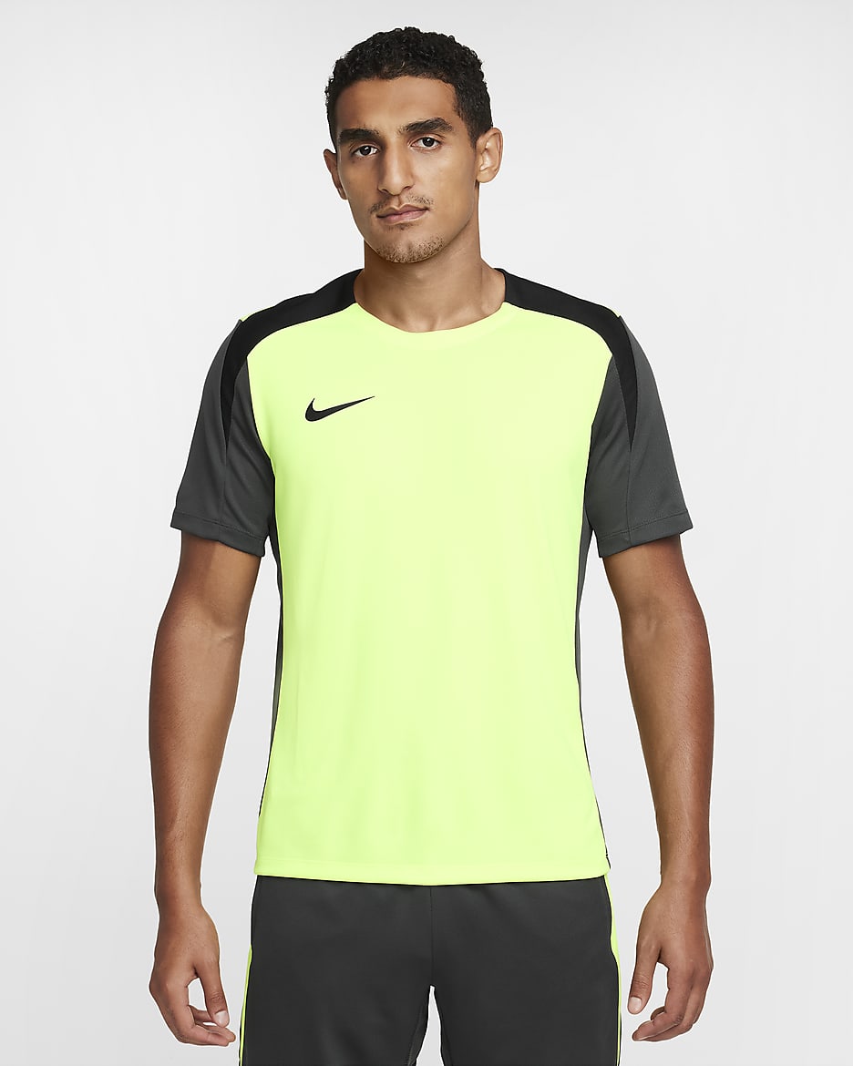 Playera de fútbol de manga corta  Dri-FIT para hombre Nike Strike - Volt/Antracita/Negro/Negro