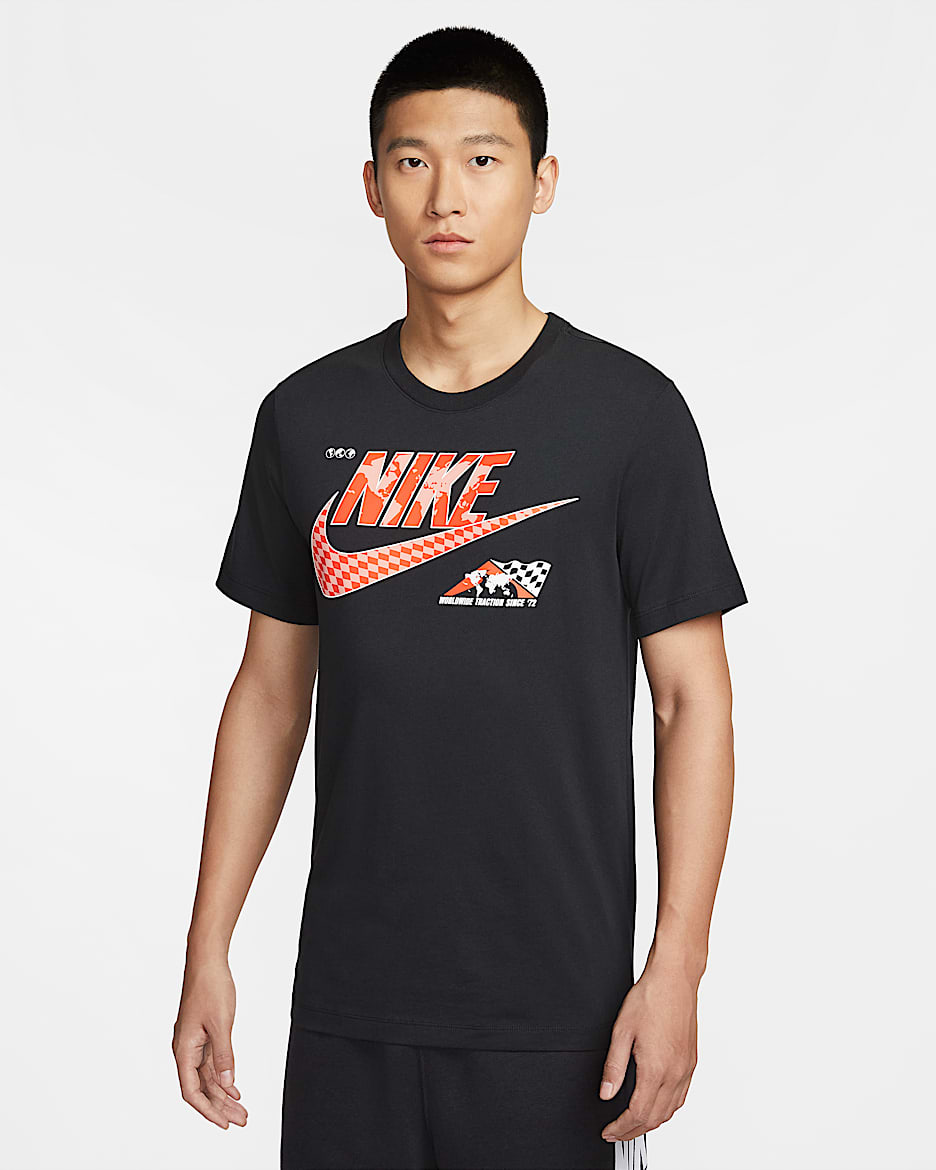 Nike Sportswear 男款 T 恤 - 黑色