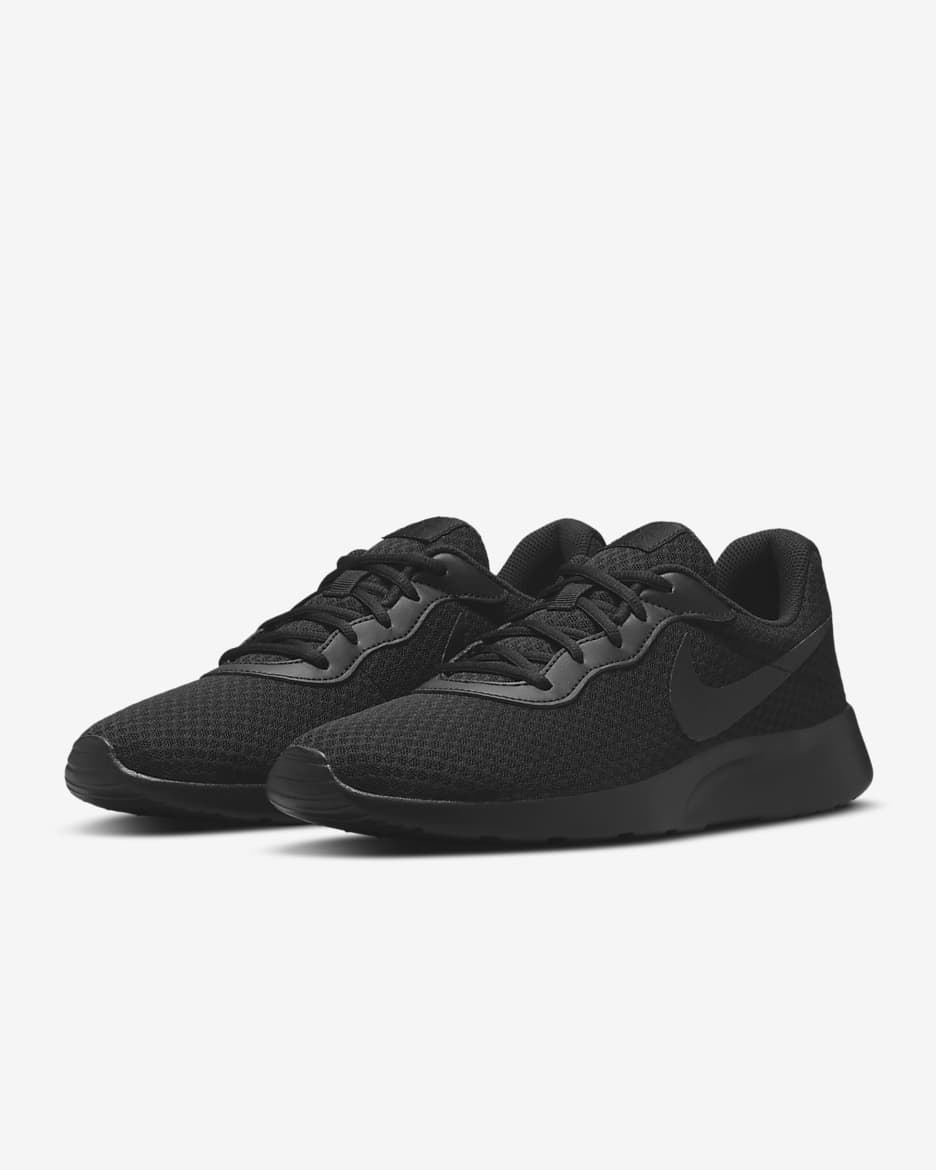 Nike Tanjun férficipő - Fekete/Barely Volt/Fekete