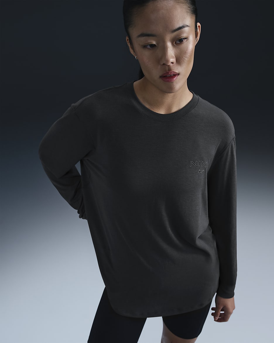 Nike One Relaxed Women's Dri-FIT Long-Sleeve Top - Dark Smoke Grey/Off-Noir/Smoke Grey