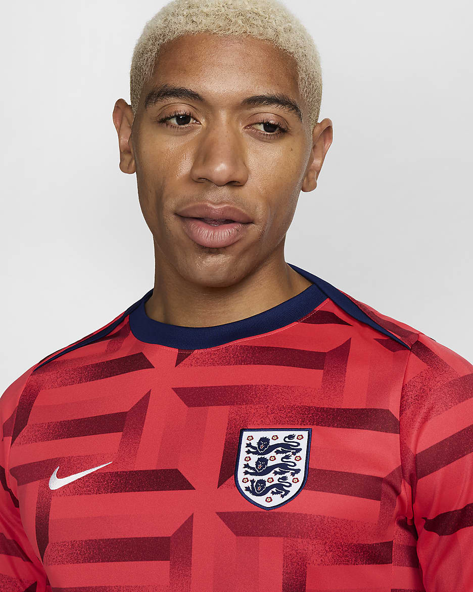 Haut de foot à manches courtes d'avant-match Nike Dri-FIT Angleterre Academy Pro pour homme - Siren Red/Blue Void/Blanc