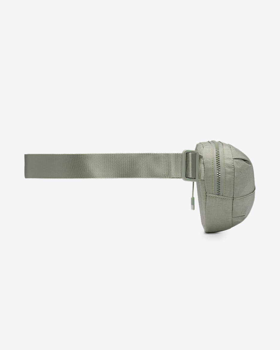 Nike Aura Cross-Body Bag (2L) - Jade Horizon/Jade Horizon/Matte Silver