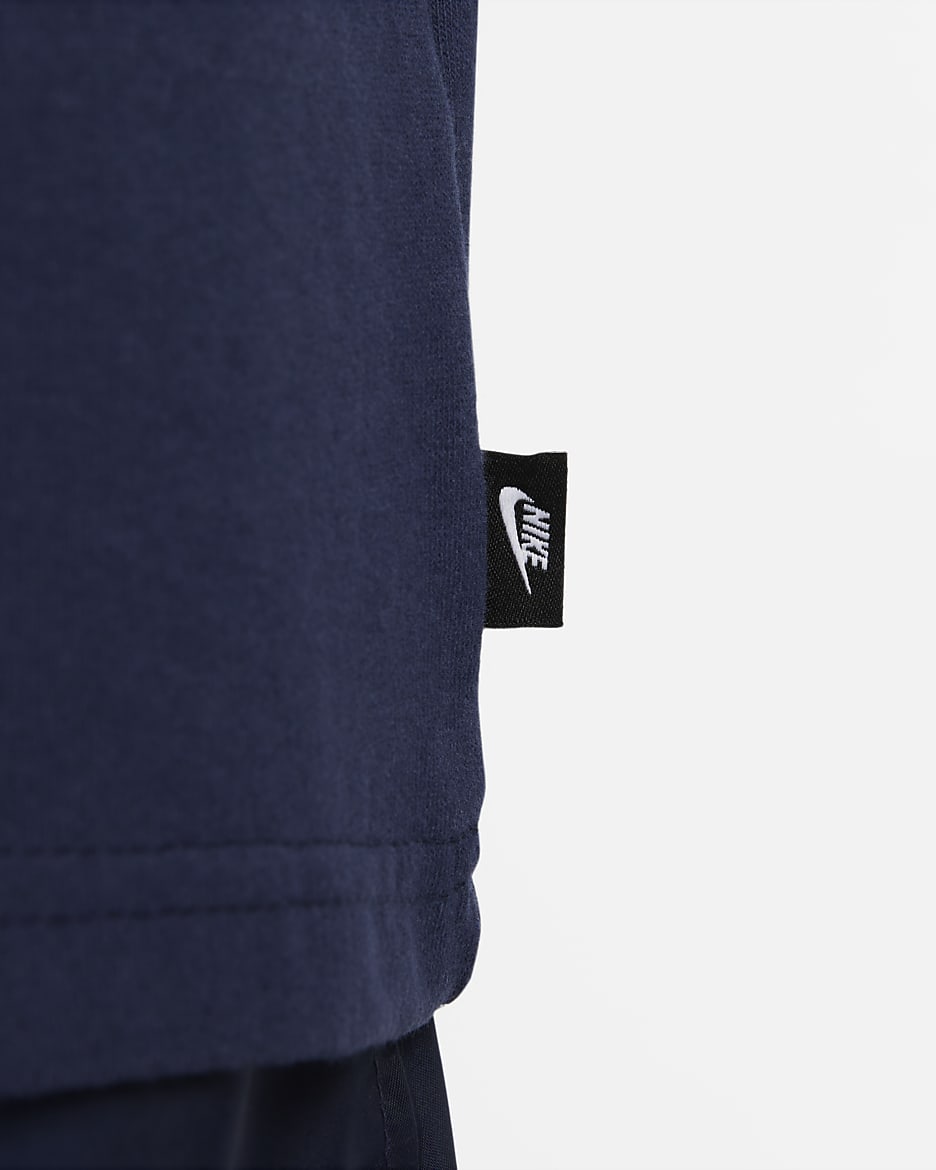 Nike Sportswear Premium Essentials Men's Long-Sleeve T-Shirt - Midnight Navy