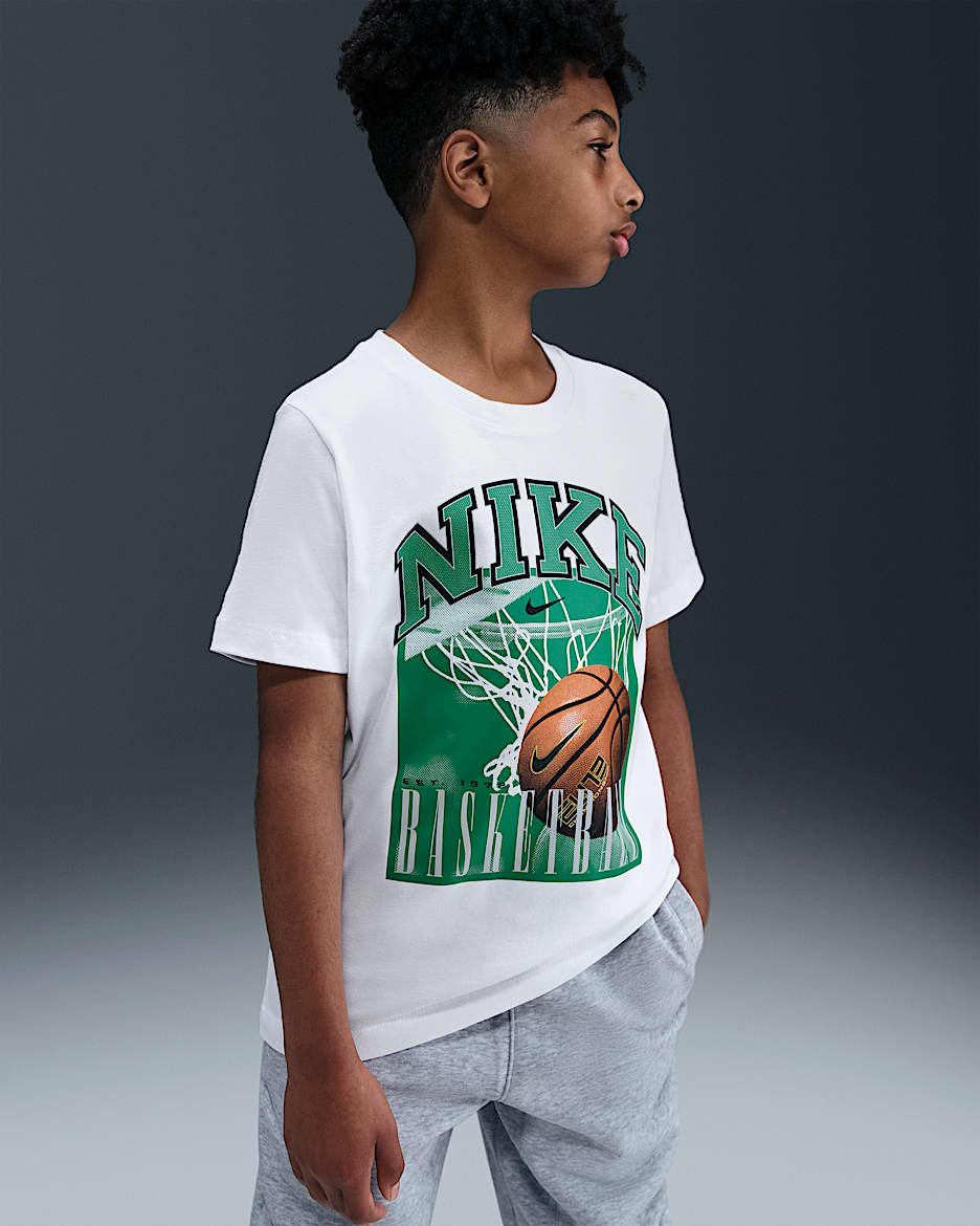 Playera para niños talla grande Nike Sportswear - Blanco