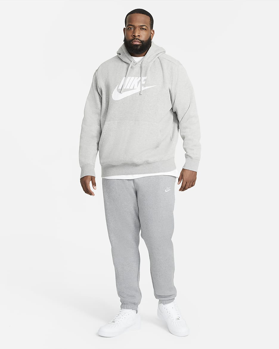 Nike Sportswear Club Fleece Herrenhose - Dark Grey Heather/Matte Silver/Weiß