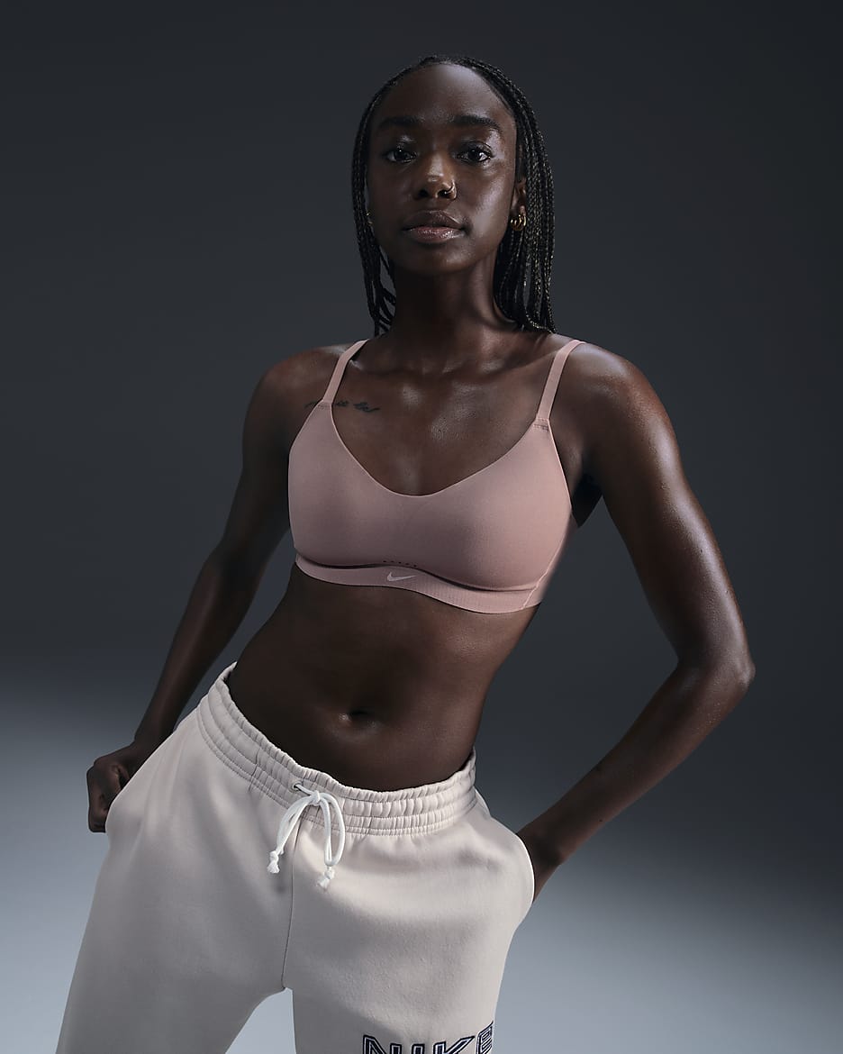 Bra convertibile con imbottitura a sostegno leggero Nike Alate Minimalist – Donna - Desert Dust/Bianco