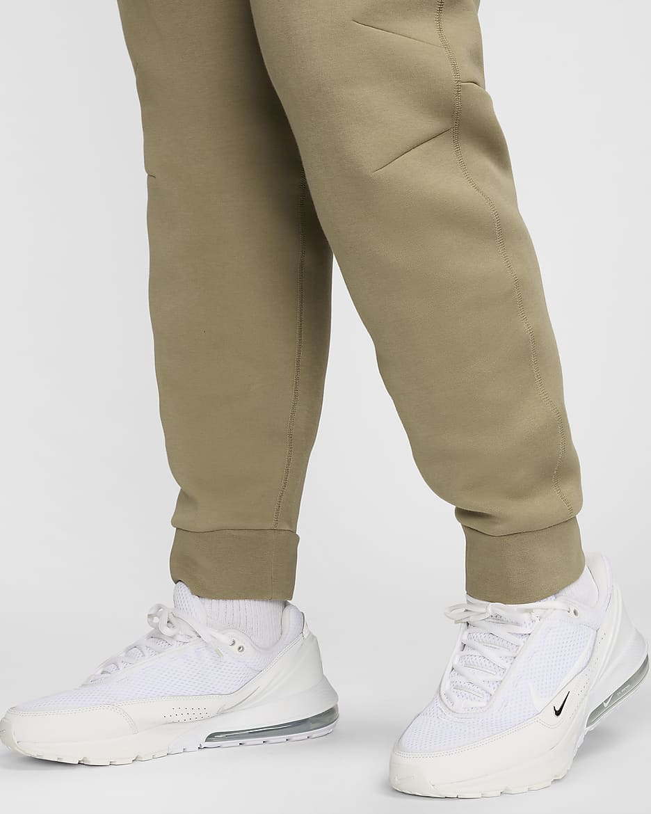 Pantalon de jogging Nike Sportswear Tech Fleece pour homme - Neutral Olive/Noir