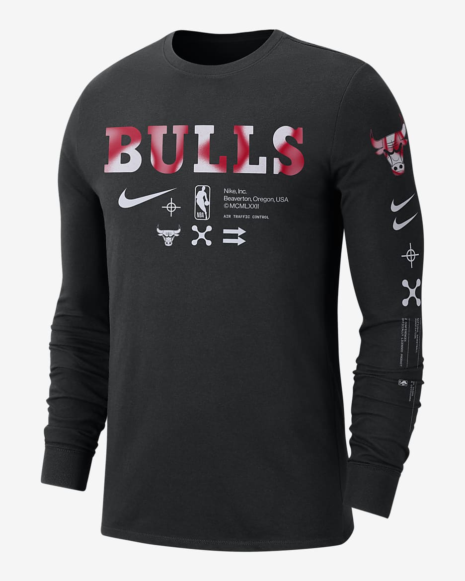 Chicago Bulls Men's Nike NBA Long-Sleeve T-Shirt - Black