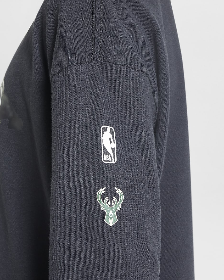 Milwaukee Bucks Essential Nike NBA Max90 hosszú ujjú póló nagyobb gyerekeknek (fiúknak) - Fekete