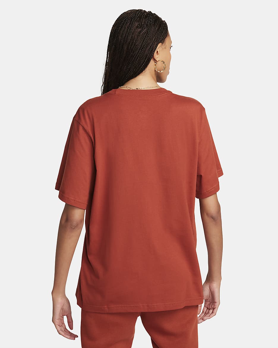 Playera para mujer Nike Sportswear Essential - Naranja fuerte/Negro